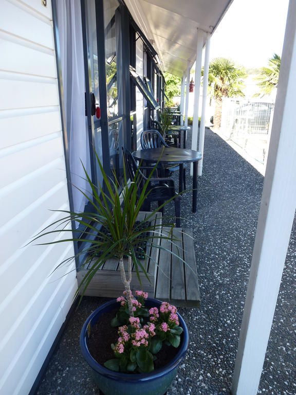 Mana-Nui Motel Whitianga Ruang foto