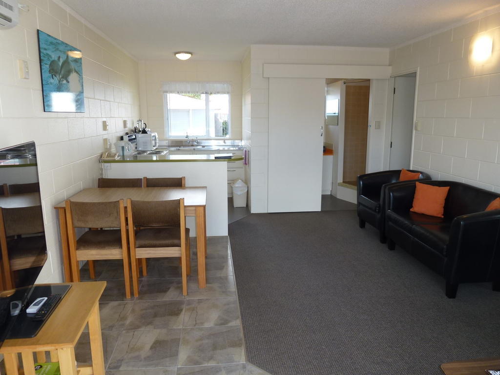 Mana-Nui Motel Whitianga Ruang foto