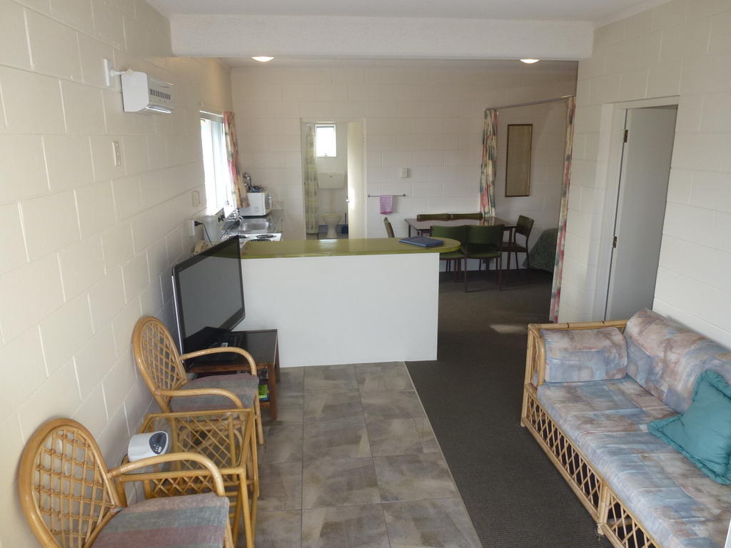 Mana-Nui Motel Whitianga Ruang foto