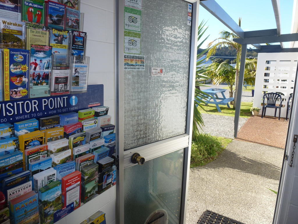 Mana-Nui Motel Whitianga Bagian luar foto
