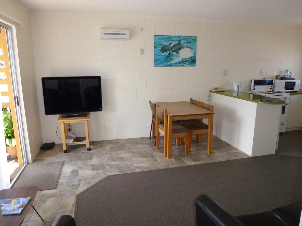 Mana-Nui Motel Whitianga Bagian luar foto