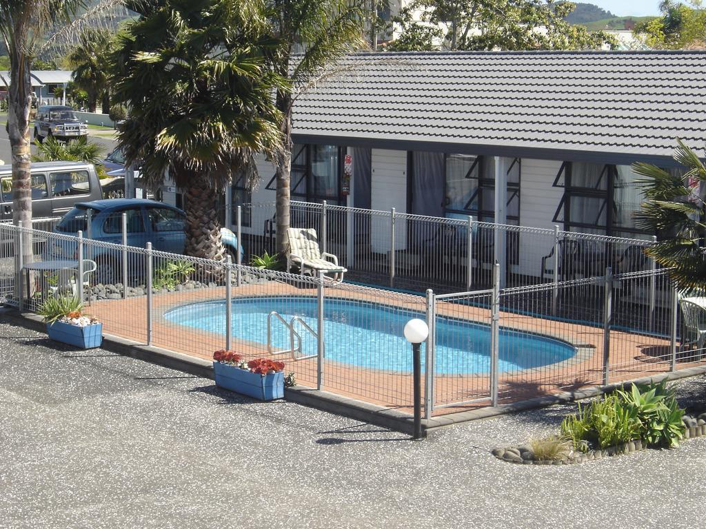 Mana-Nui Motel Whitianga Bagian luar foto